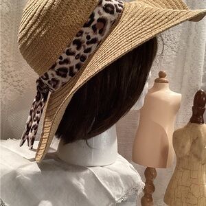 TG O’Rageous Women’s Weaved 100% Paper / Metallic/Gold Thread Summer Floppy Hat
